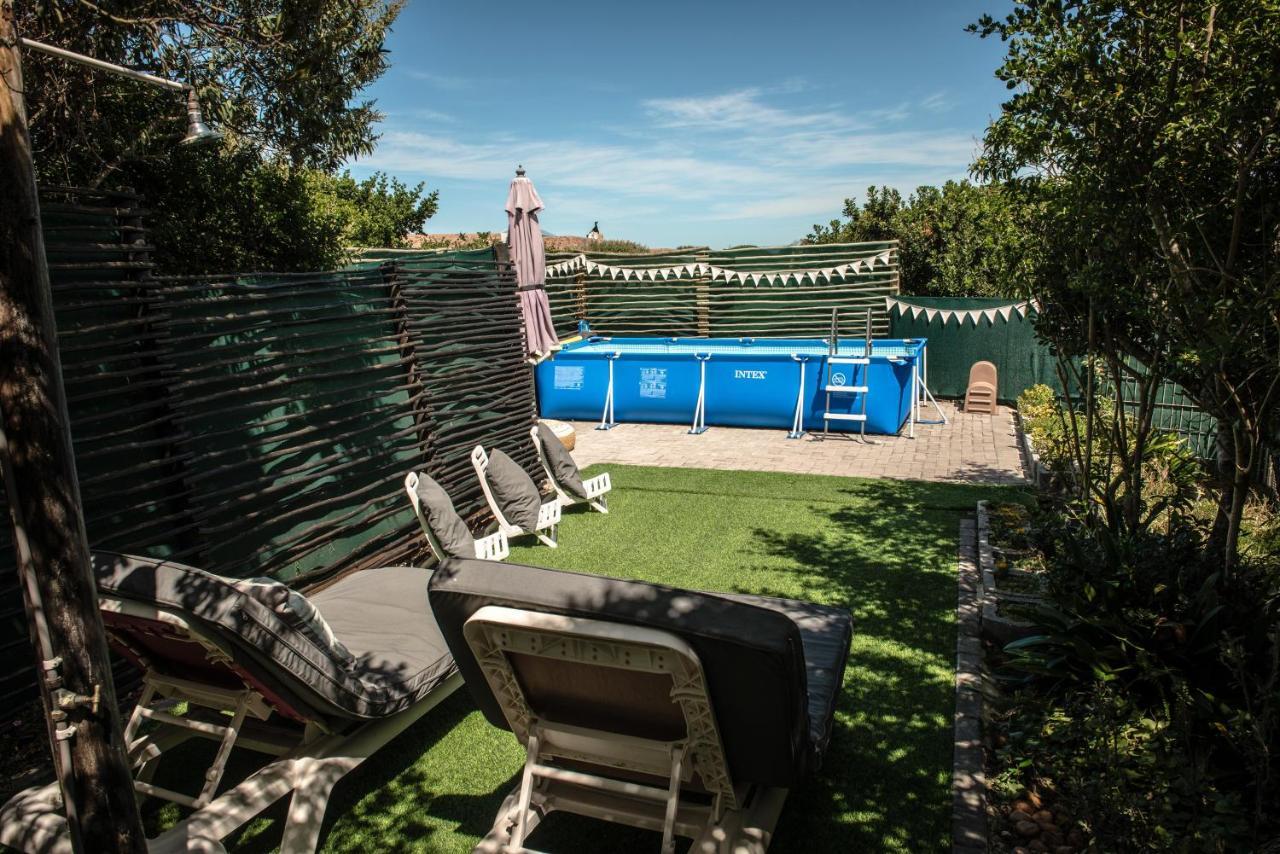 Paradise Self-Catering Units خليج جيفري المظهر الخارجي الصورة
