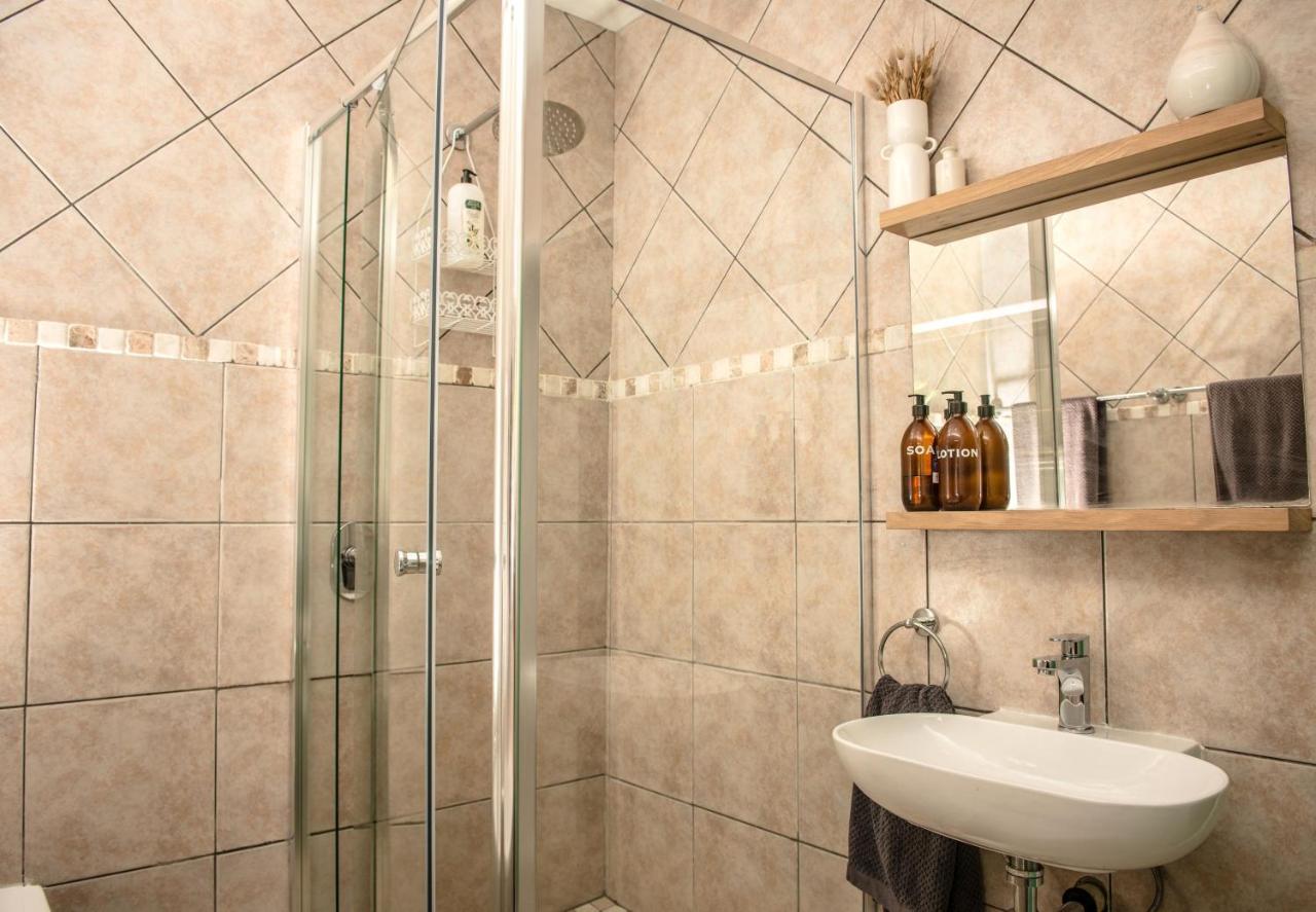 Paradise Self-Catering Units خليج جيفري المظهر الخارجي الصورة